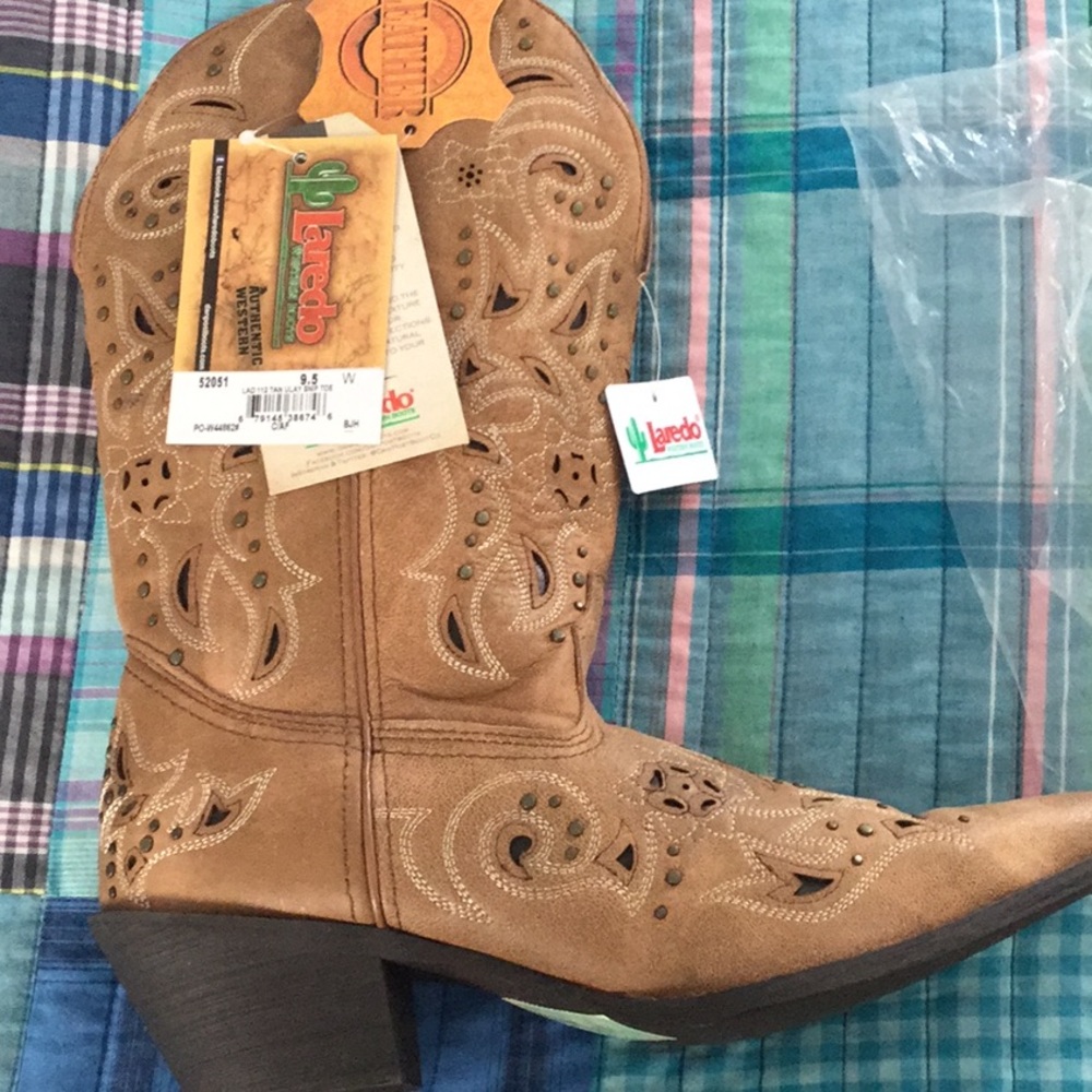 Laredo Women’s Cowboy Boots.Size 9.5W, NWT